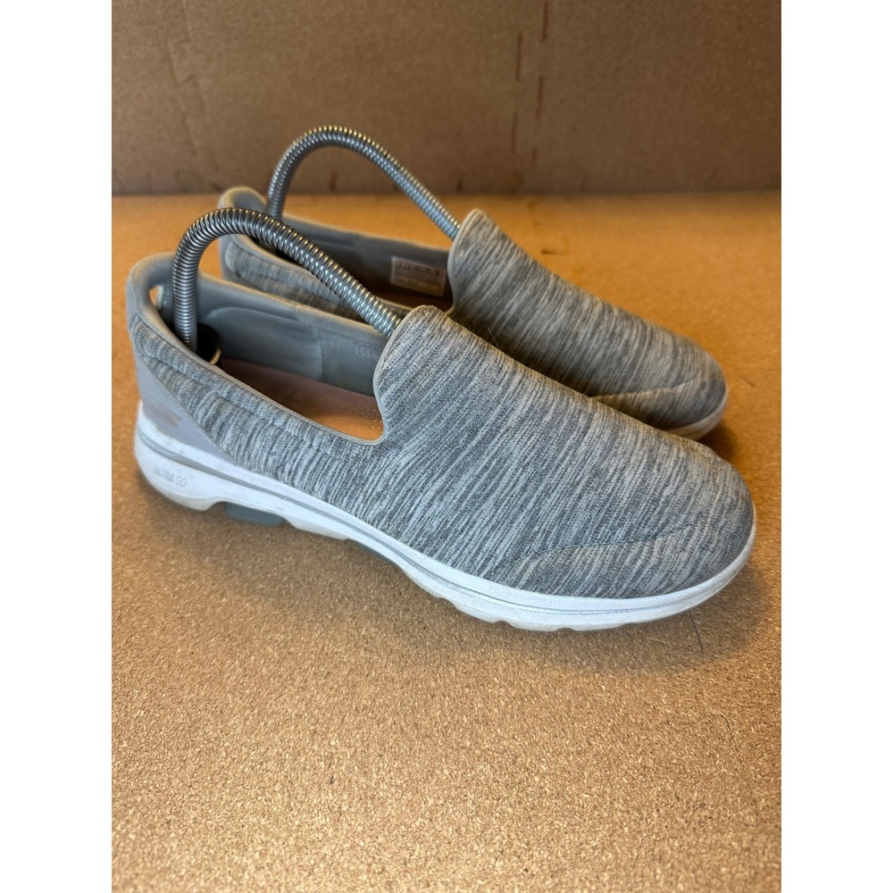 Skechers GoWalk 5 Womens 9 Gray Heathered Slip On Walking Shoes Sneakers Ultra